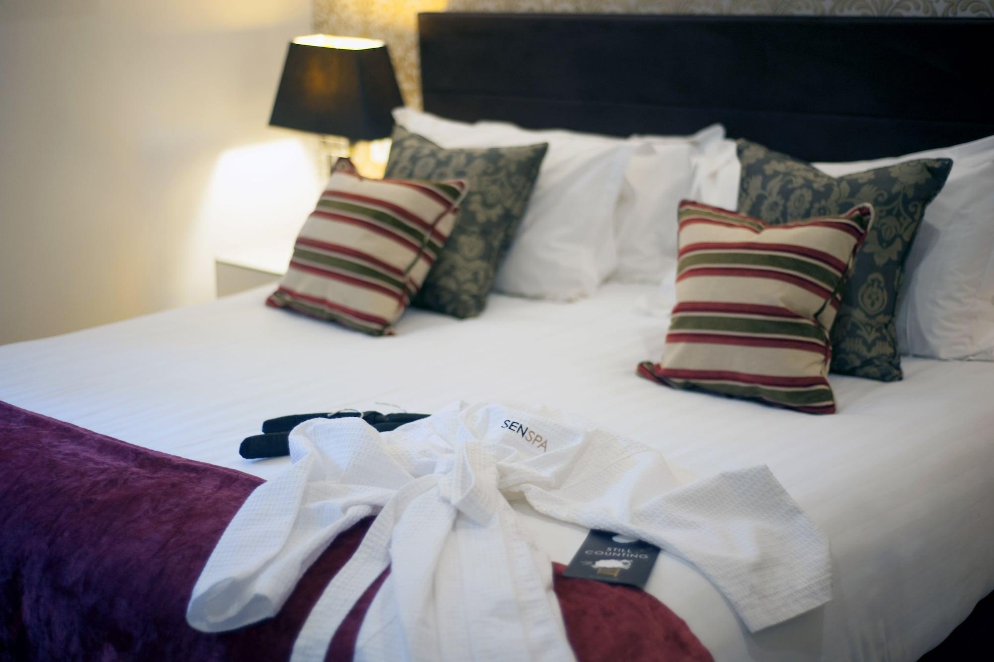Careys Manor Hotel & Senspa Brockenhurst Bagian luar foto