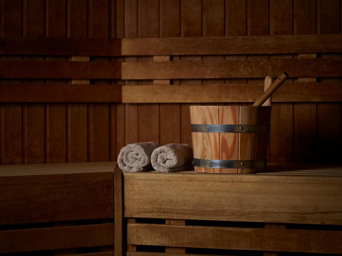 Careys Manor Hotel & Senspa Brockenhurst Bagian luar foto
