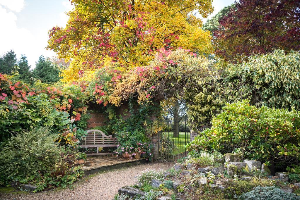 Careys Manor Hotel & Senspa Brockenhurst Bagian luar foto