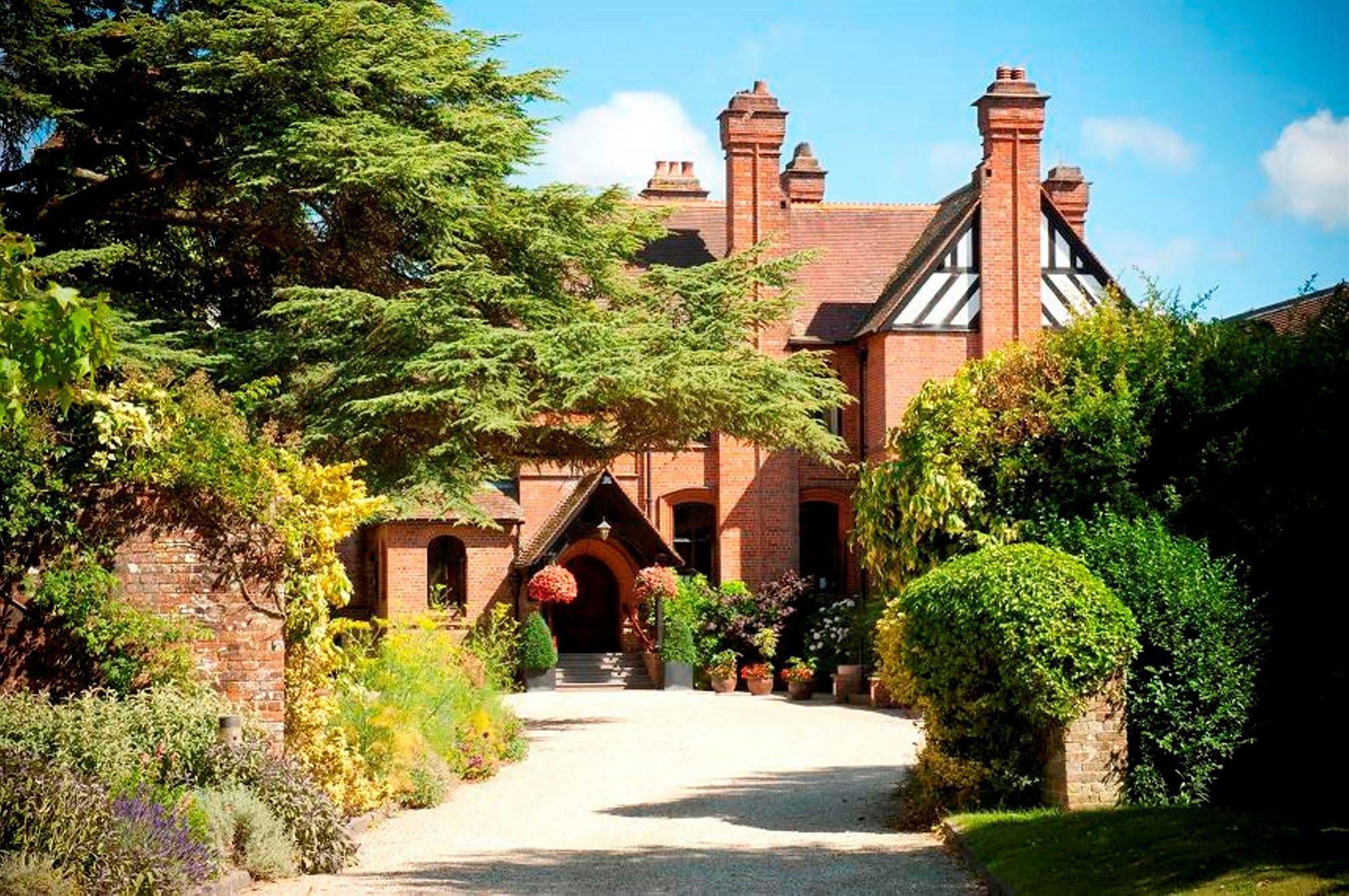 Careys Manor Hotel & Senspa Brockenhurst Bagian luar foto